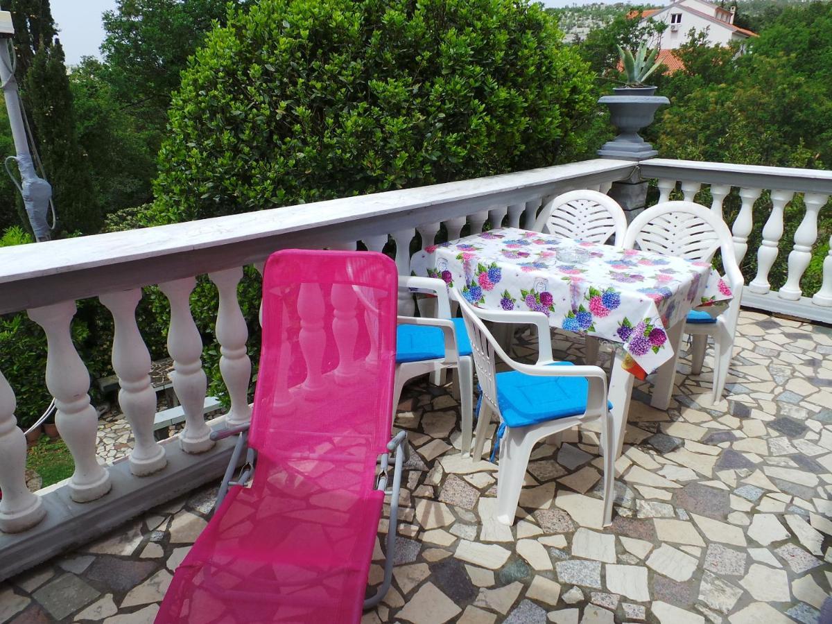 2 L Appartement Jablanac Buitenkant foto